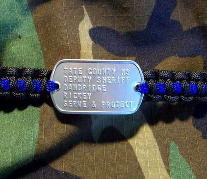 Bad to The Bone Skull Zipper Pulls - Paracord Paul Bracelets and Military  Dog Tag Gear